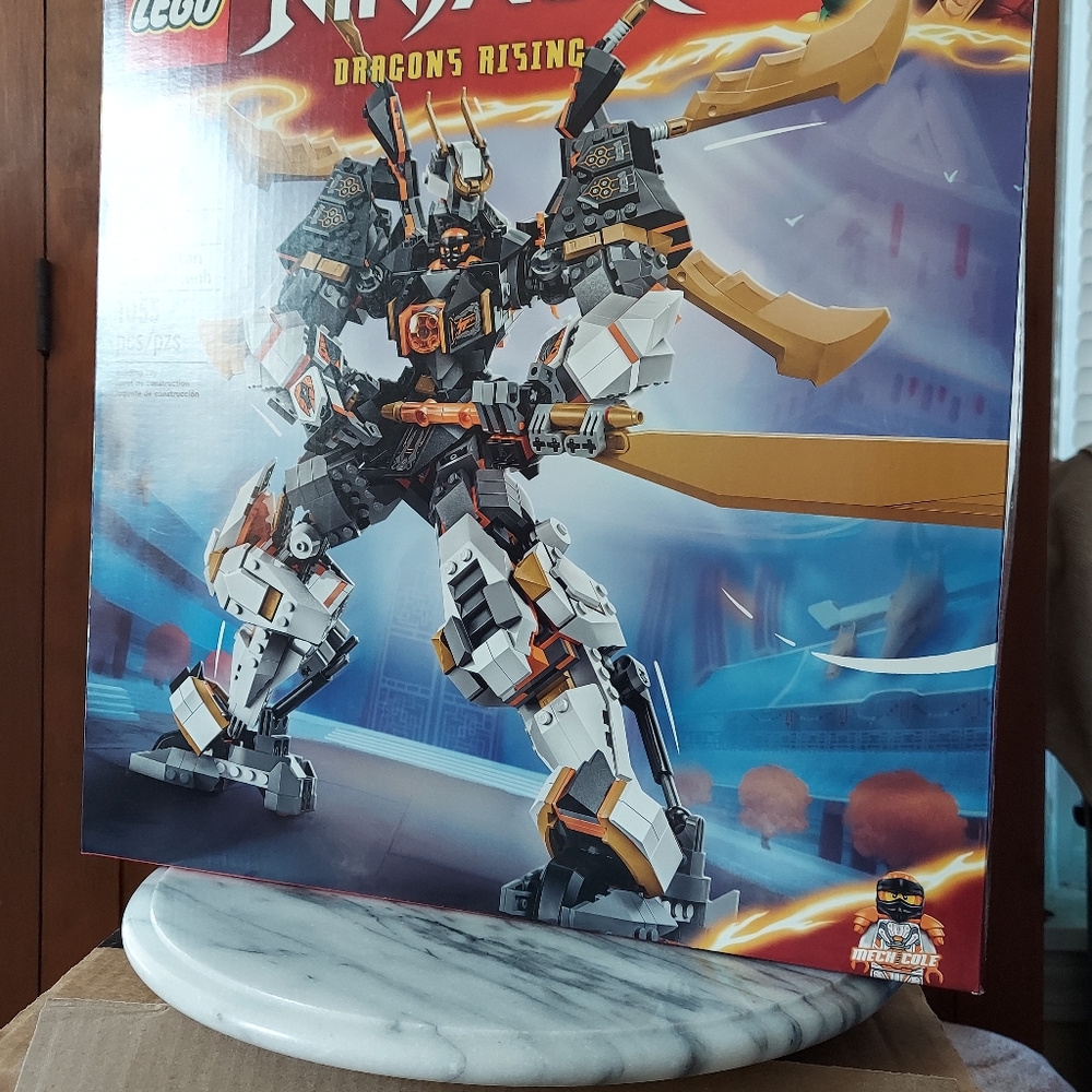 LEGO Ninjago Cole's Titan - Picture 11 of 11